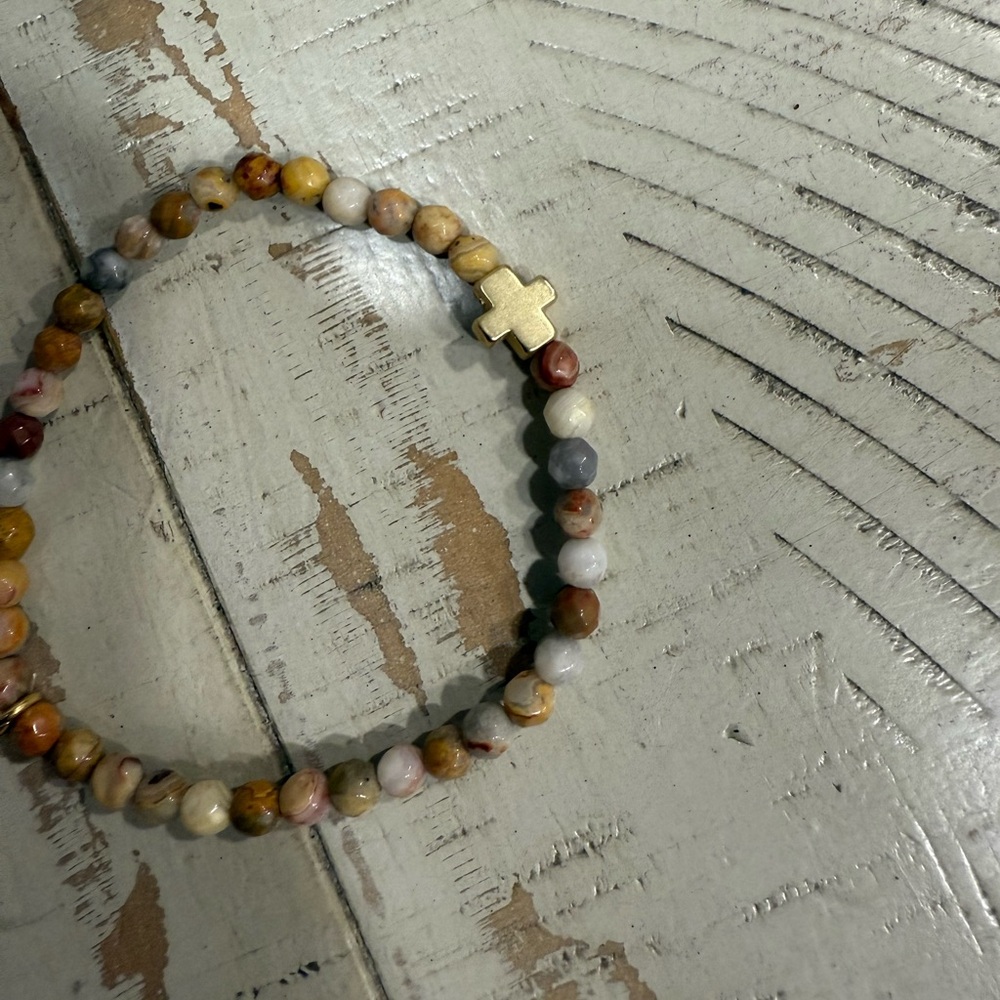 Beaded Cross Bracelet - Picture 3 of 3